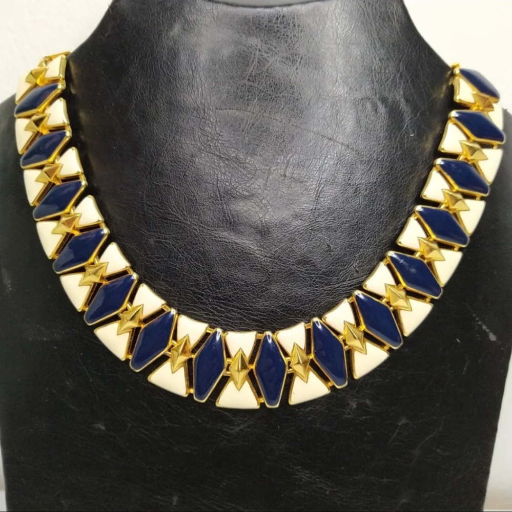 Monet | Vintage Necklace - Picture 1 of 4